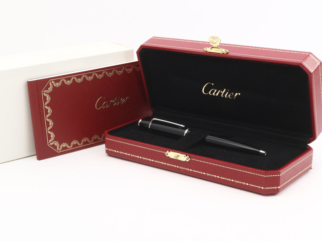 カルティエ ディアボロのボールペン