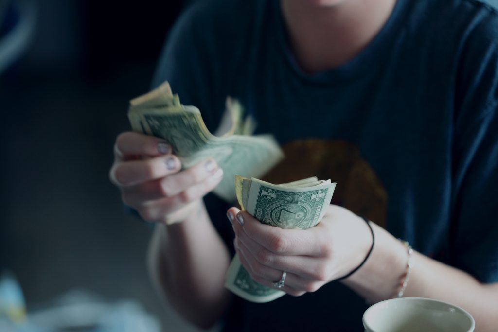 賢く食費を節約するには 買い物のコツや食費節約術のおすすめブログを紹介 中古ブランド品の買取業者が教えるブランド買取ニュース